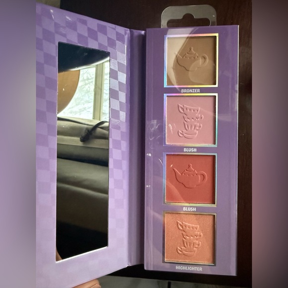 Disney Alice in Wonderland Complexion Palette — Purple, Blue, Gold, Green, Pink - Picture 2 of 3